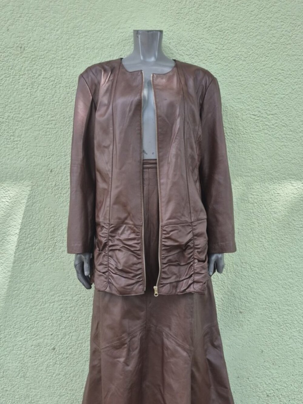 Roaman's/ Via Accenti Ladies Vintage Genuine Leather (2) PC Luxury Skirt Set